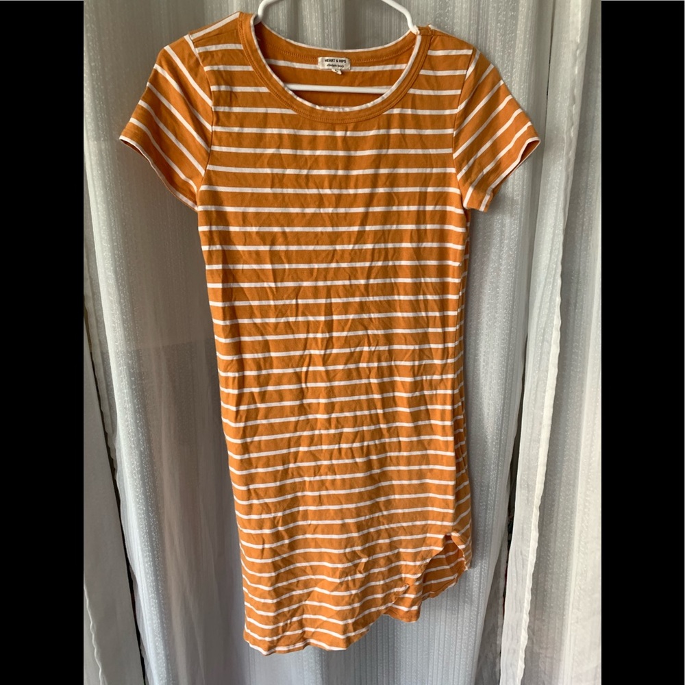 Burnt orange t-shirt dress